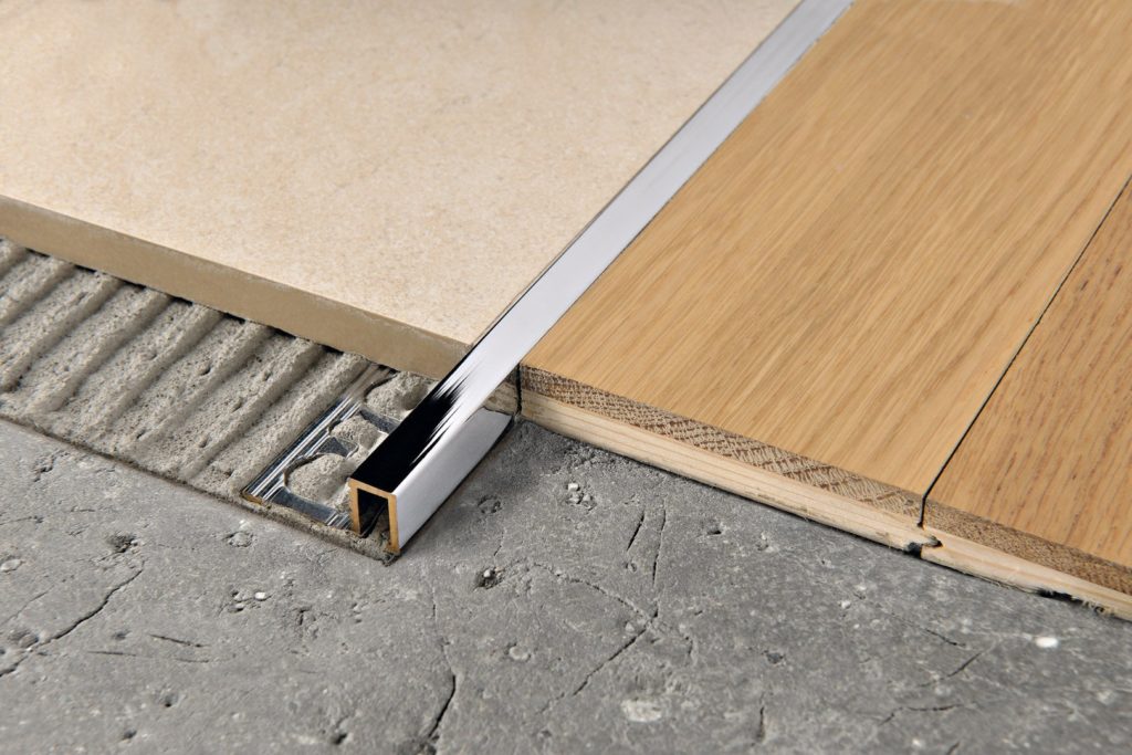 Плитка с панелями - соединение панелей с плиткой. Как это сделать?