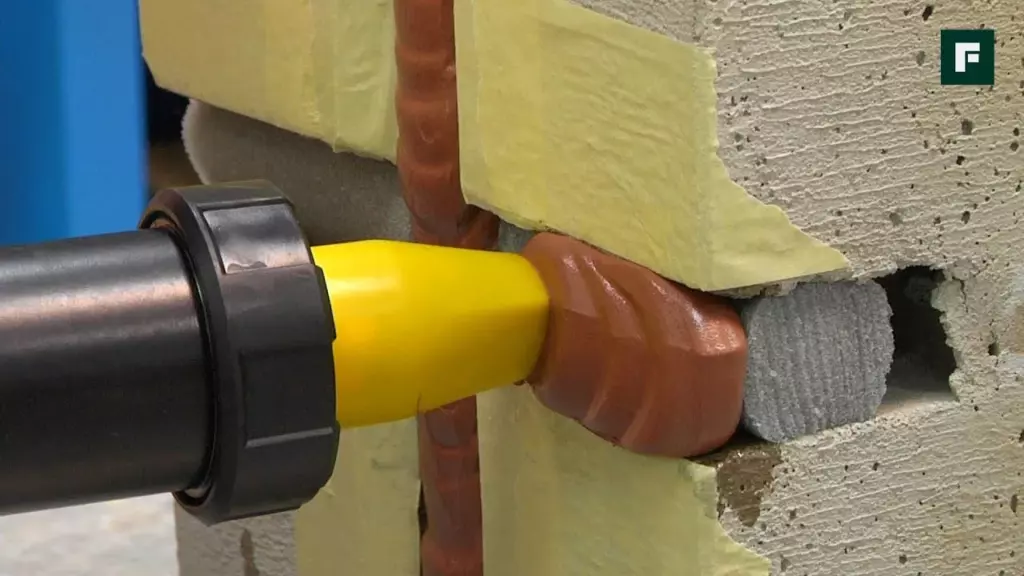 Чем заделать соединения