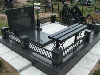 Профессиональная установка памятников и мемориальных комплексов под заказ